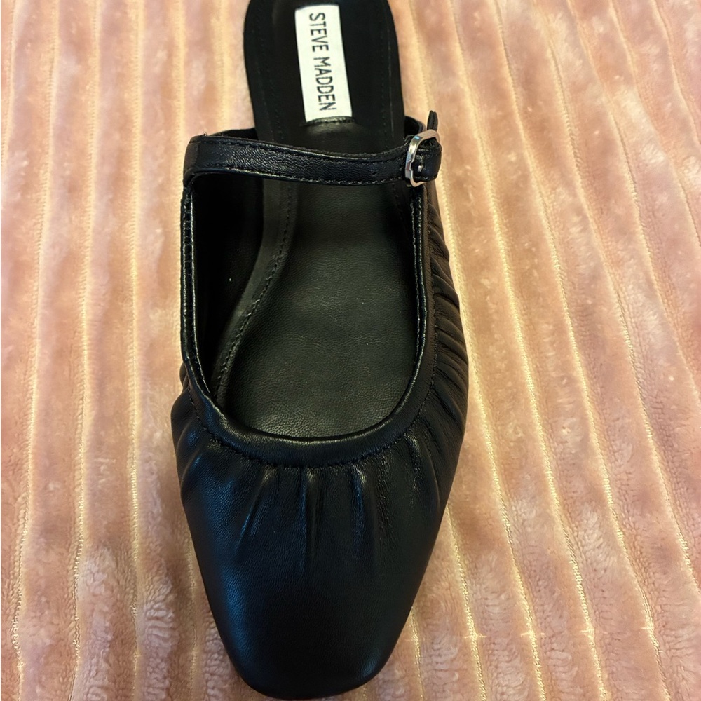 Steve Madden Black Mary Jane with Silver Buckle - Picture 5 of 5